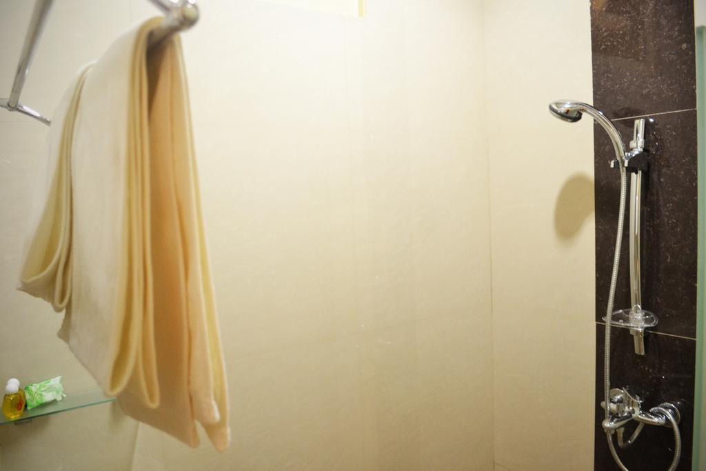 Srikandi Guesthouse Malang Quarto foto