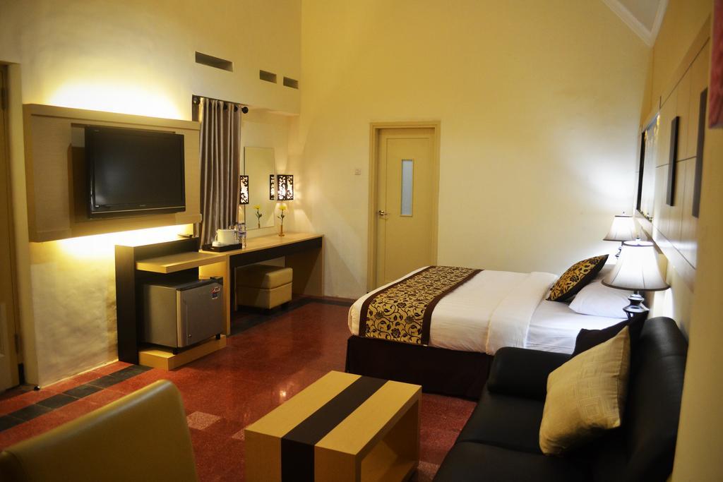 Srikandi Guesthouse Malang Quarto foto
