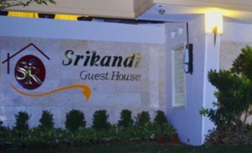 Srikandi Guesthouse Malang Exterior foto